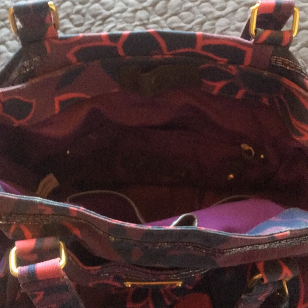 Purse - Picture 2 of 2